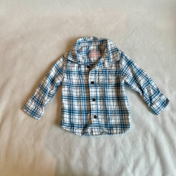 6-Piece 12-Month Boy Long-Sleeve Bundle in EUC - Picture 6 of 7